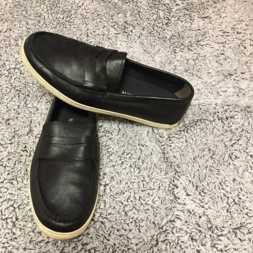 Cole Haans Sz 10 Navy Leather Penny Loafer